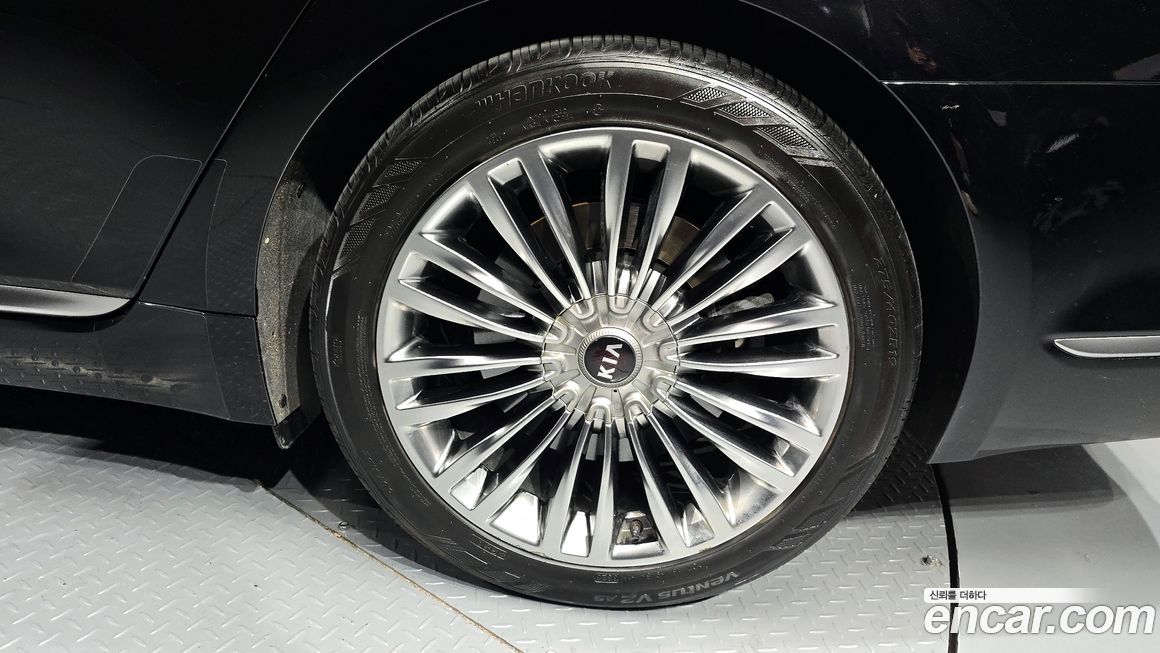 Kia K9 2019