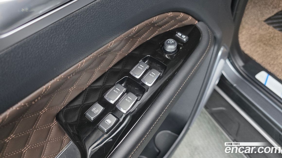 KG_Mobility_Ssangyong Rexton 2022