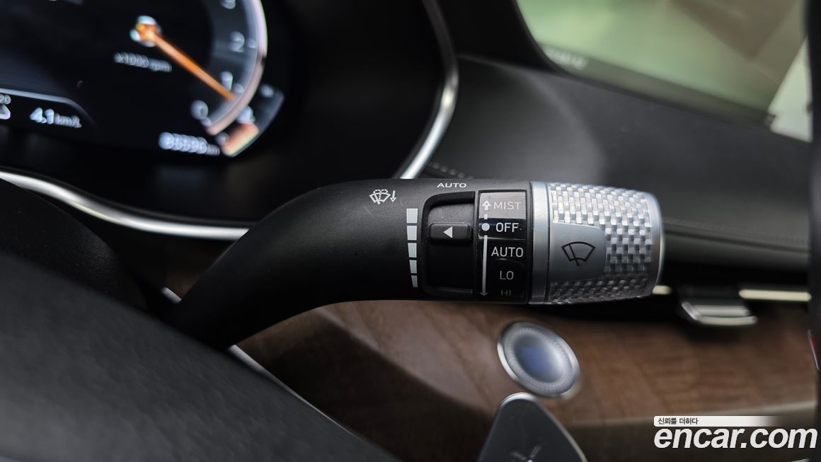 Genesis G80 2021