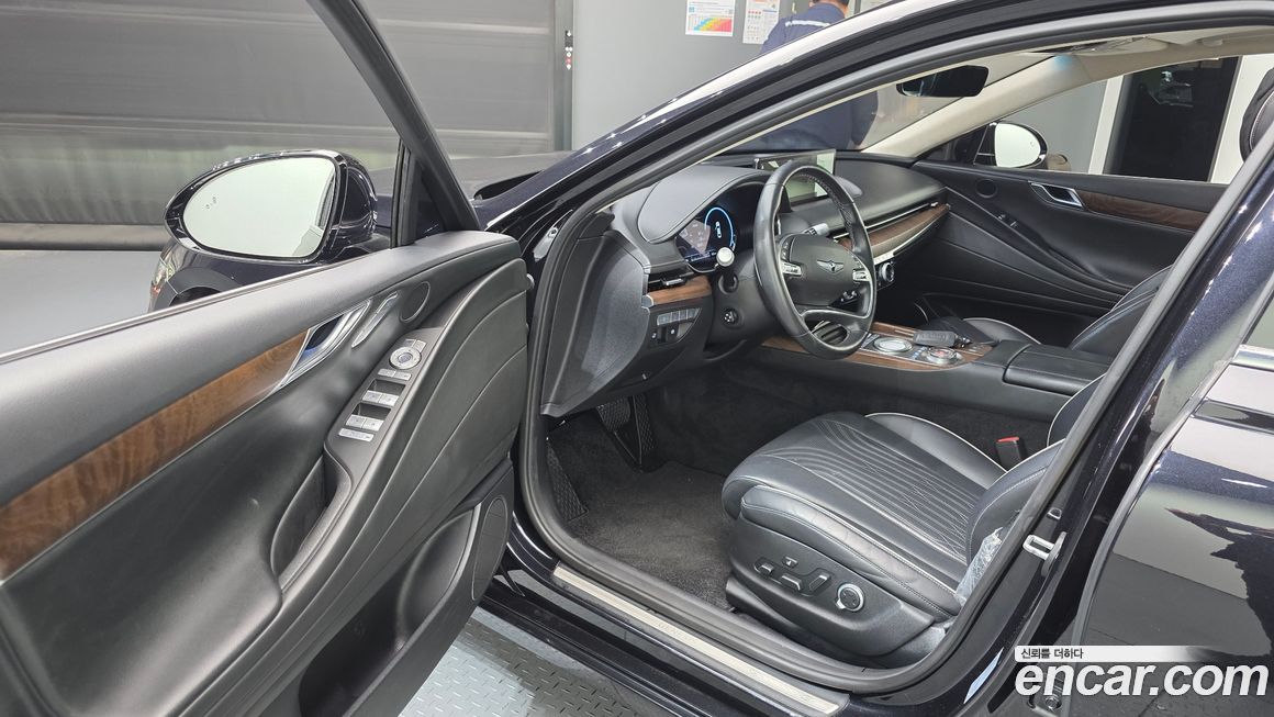 Genesis G80 2021