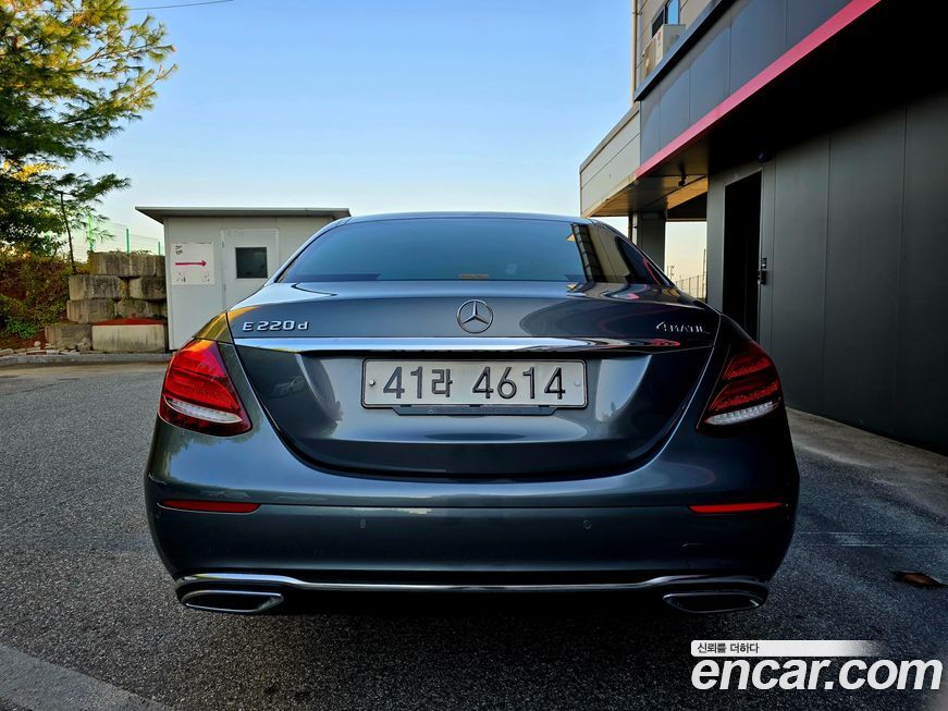 Mercedes-Benz E-Class 2018
