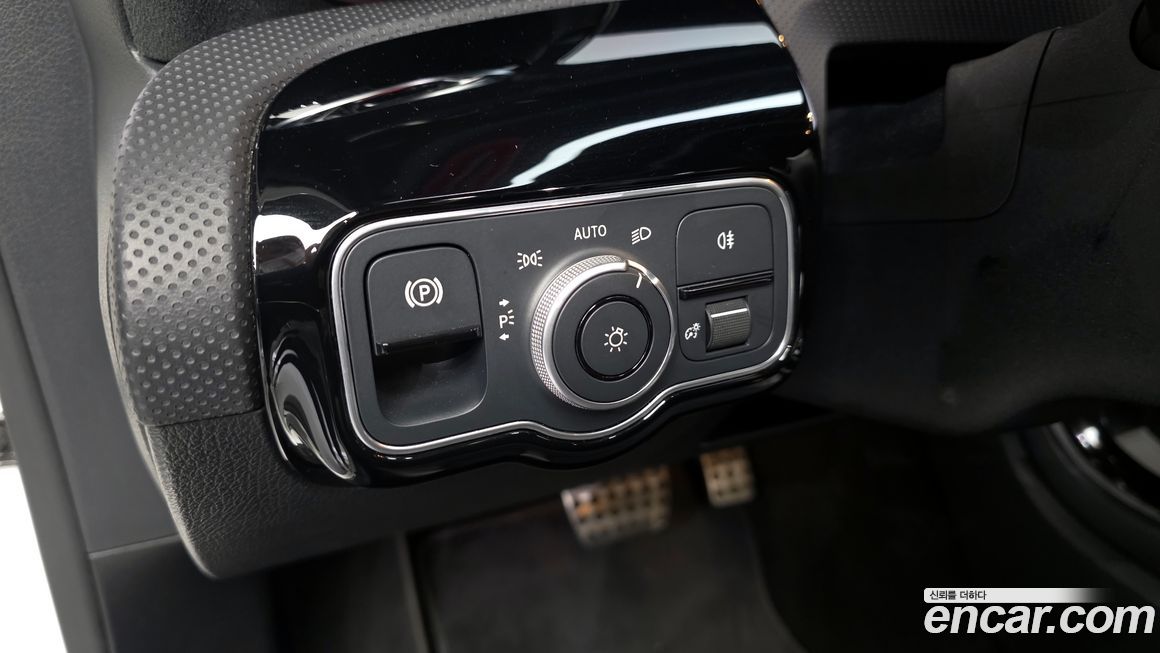 Mercedes-Benz A-Class 2022