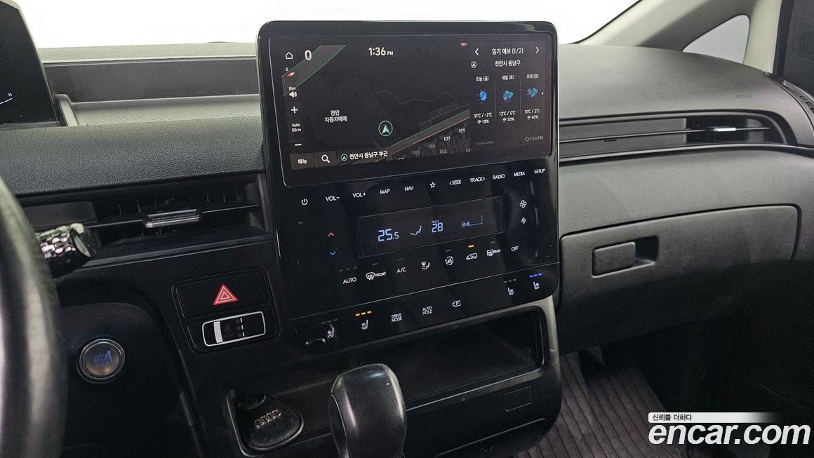 Hyundai Staria 2022