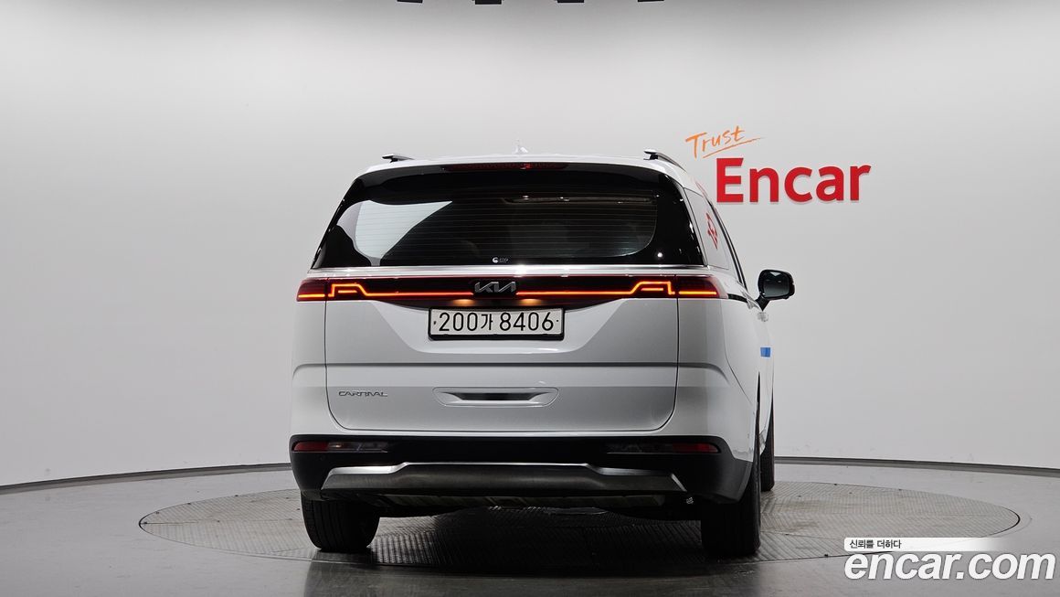 Kia Canival 2023