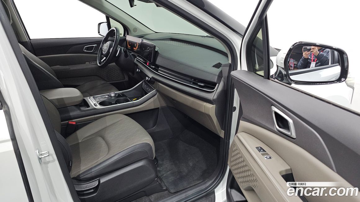 Kia Canival 2024