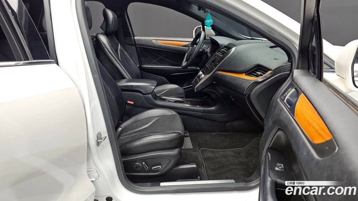 Lincoln MKC 2015