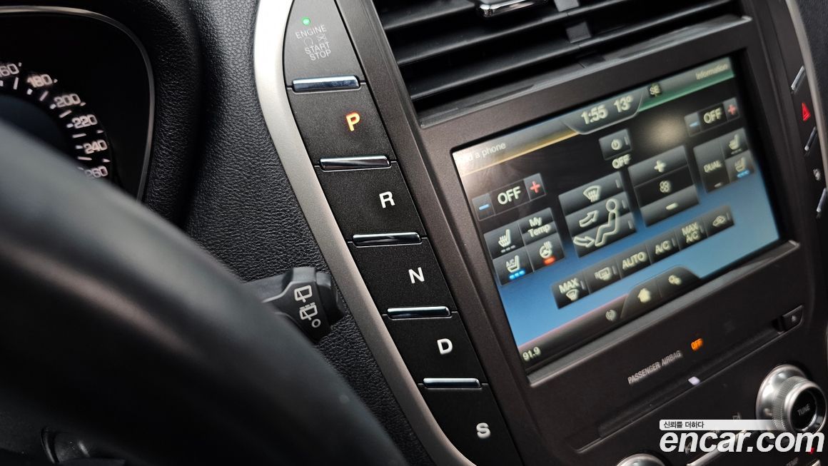 Lincoln MKC 2015