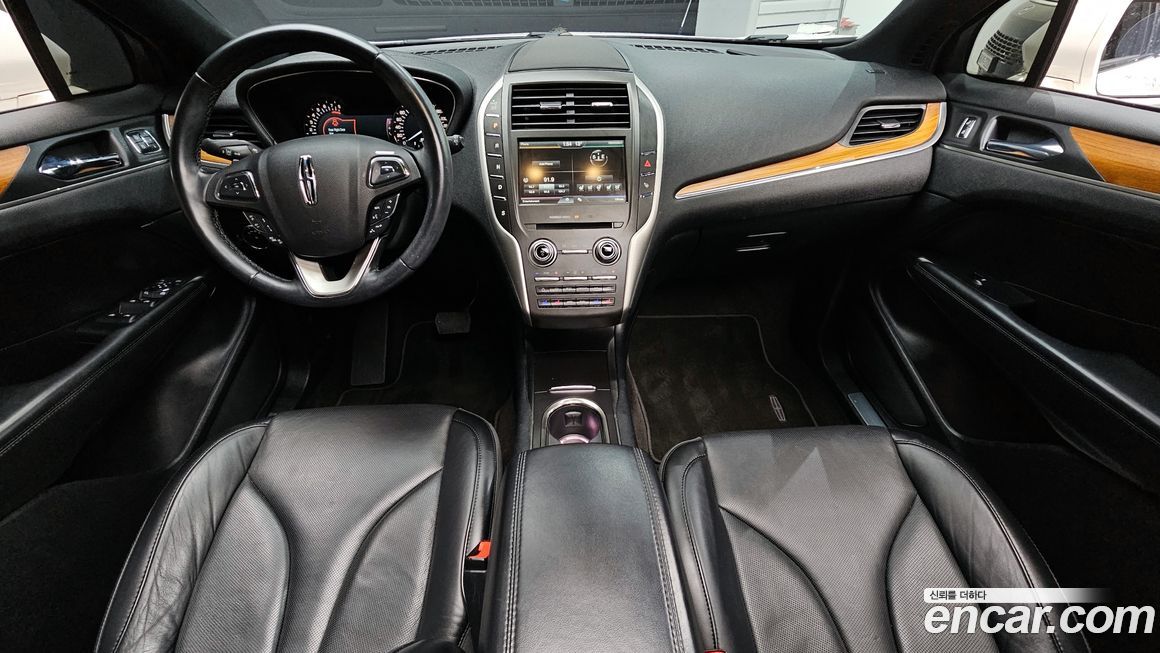 Lincoln MKC 2015