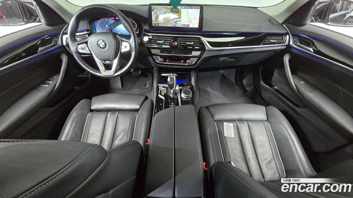 BMW 5-Series 2022
