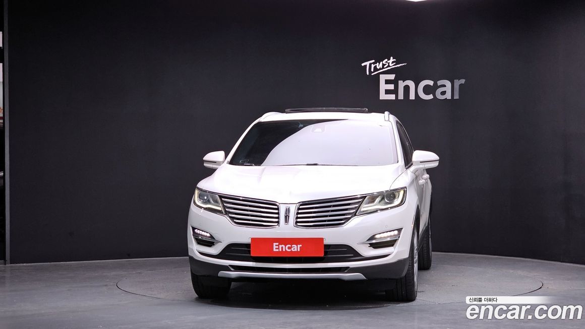 Lincoln MKC 2015