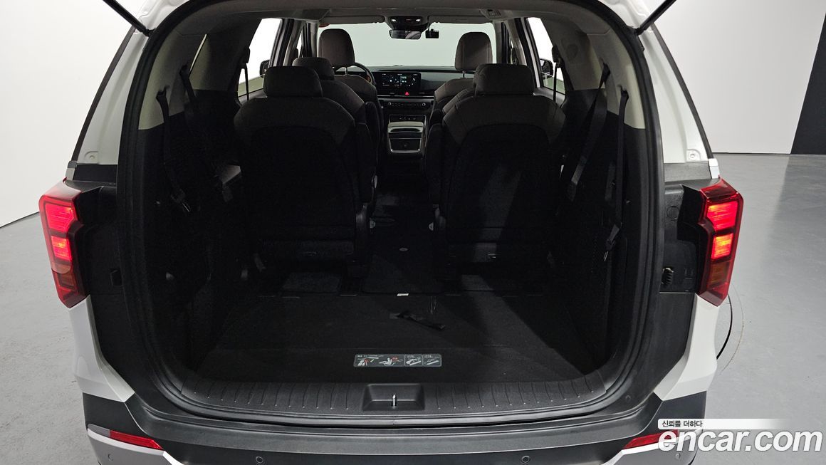 Kia Canival 2024