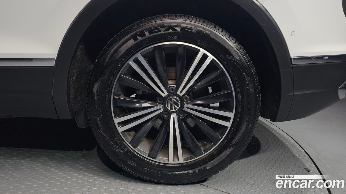 Volkswagen Tiguan 2021