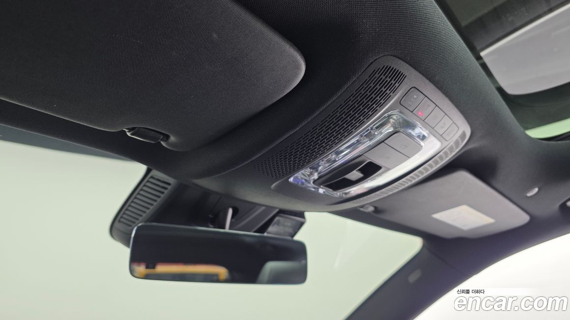 Mercedes-Benz GLA-Class 2021