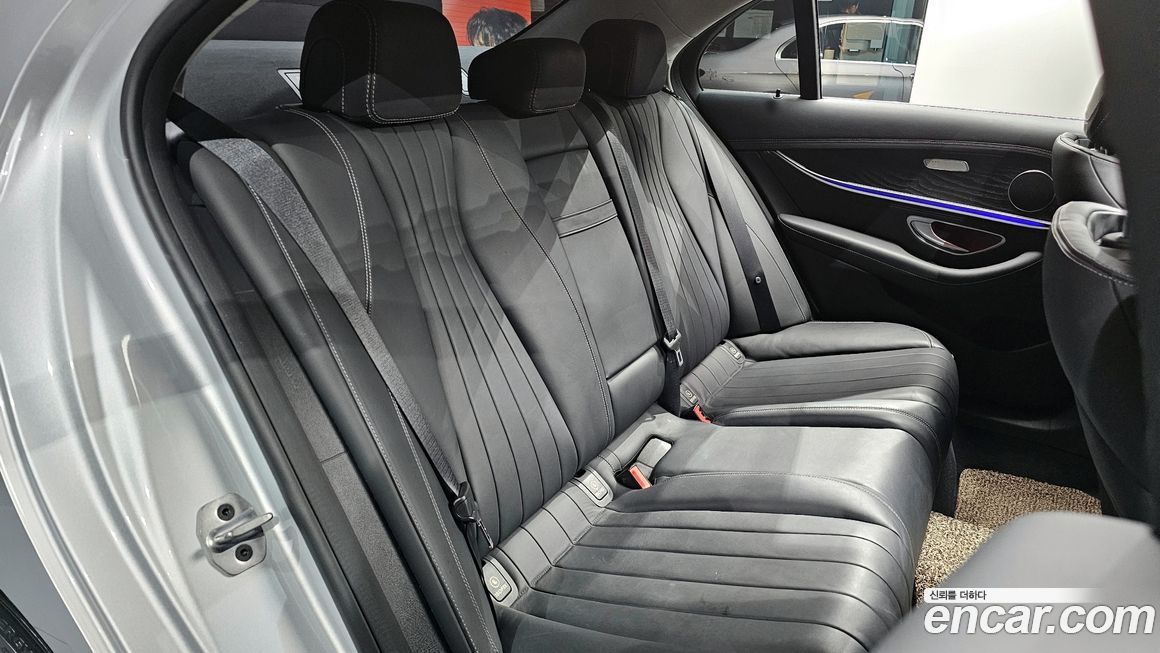 Mercedes-Benz E-Class 2020