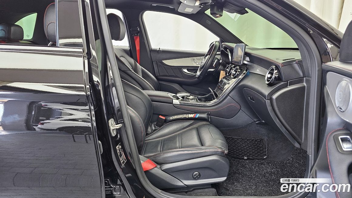 Mercedes-Benz GLC-Class 2018