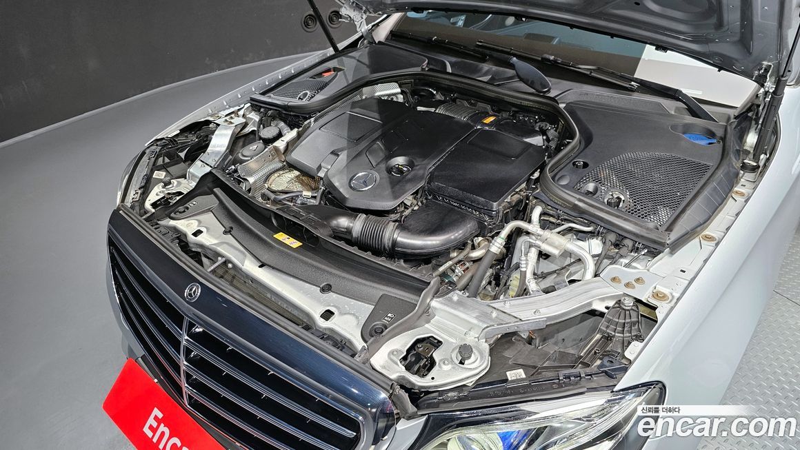 Mercedes-Benz E-Class 2020