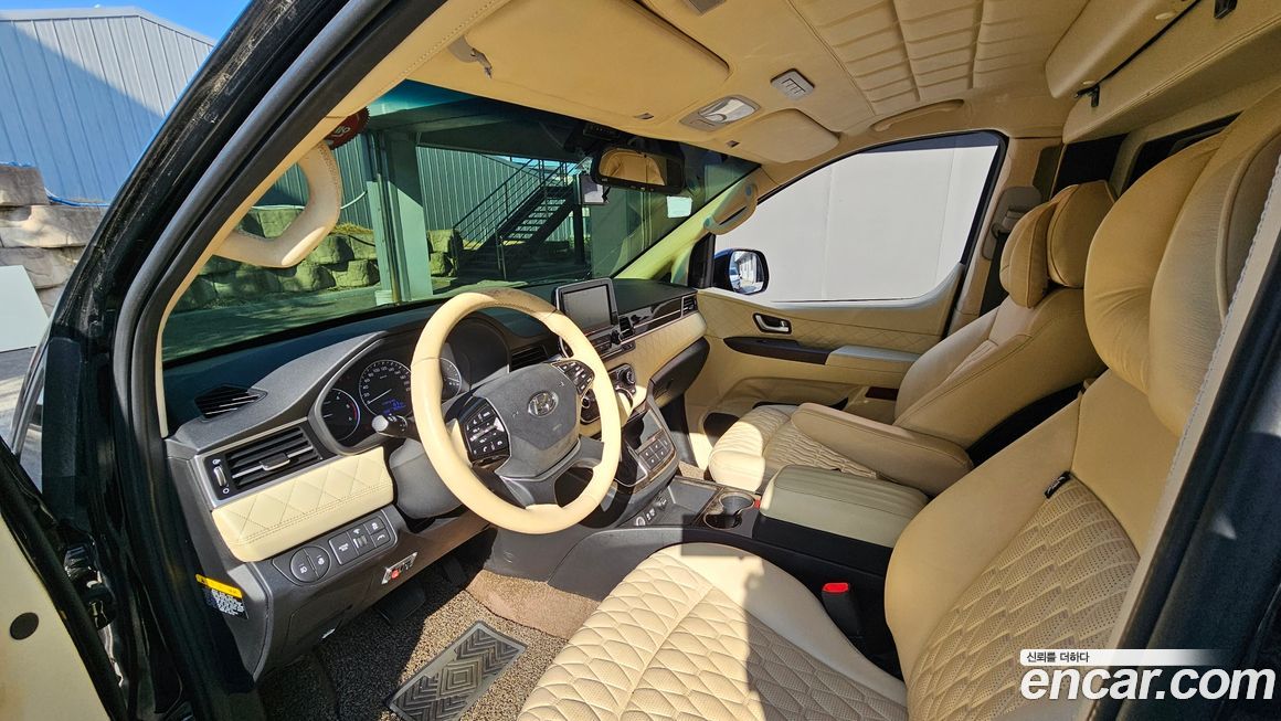 Hyundai Starex 2019