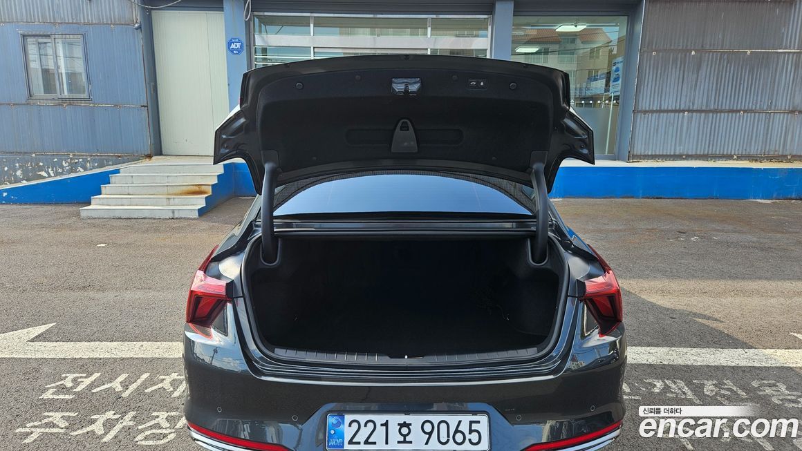 Kia K8 2024