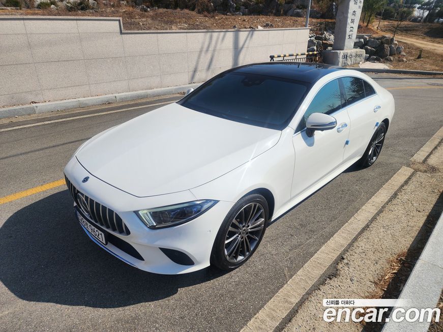 Mercedes-Benz CLS-Class 2019