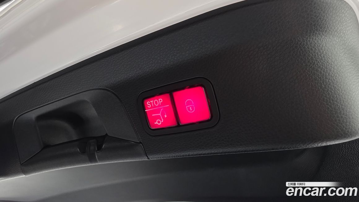 Mercedes-Benz GLC-Class 2019