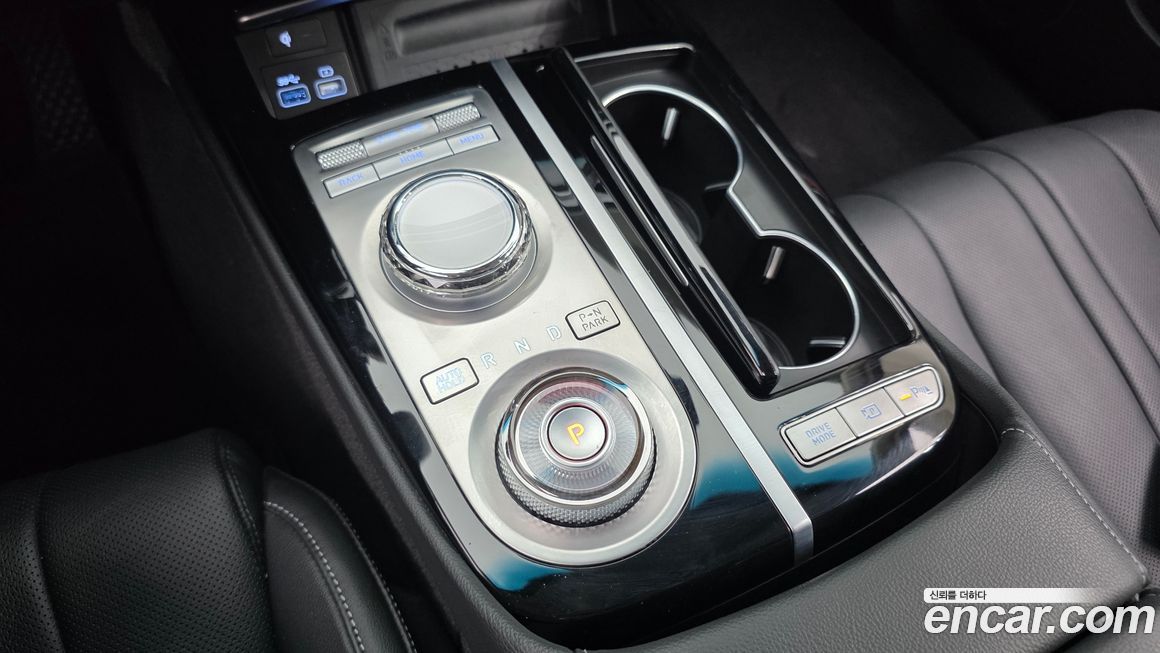 Genesis G80 2023