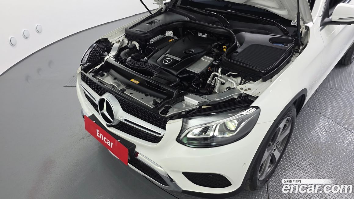 Mercedes-Benz GLC-Class 2019