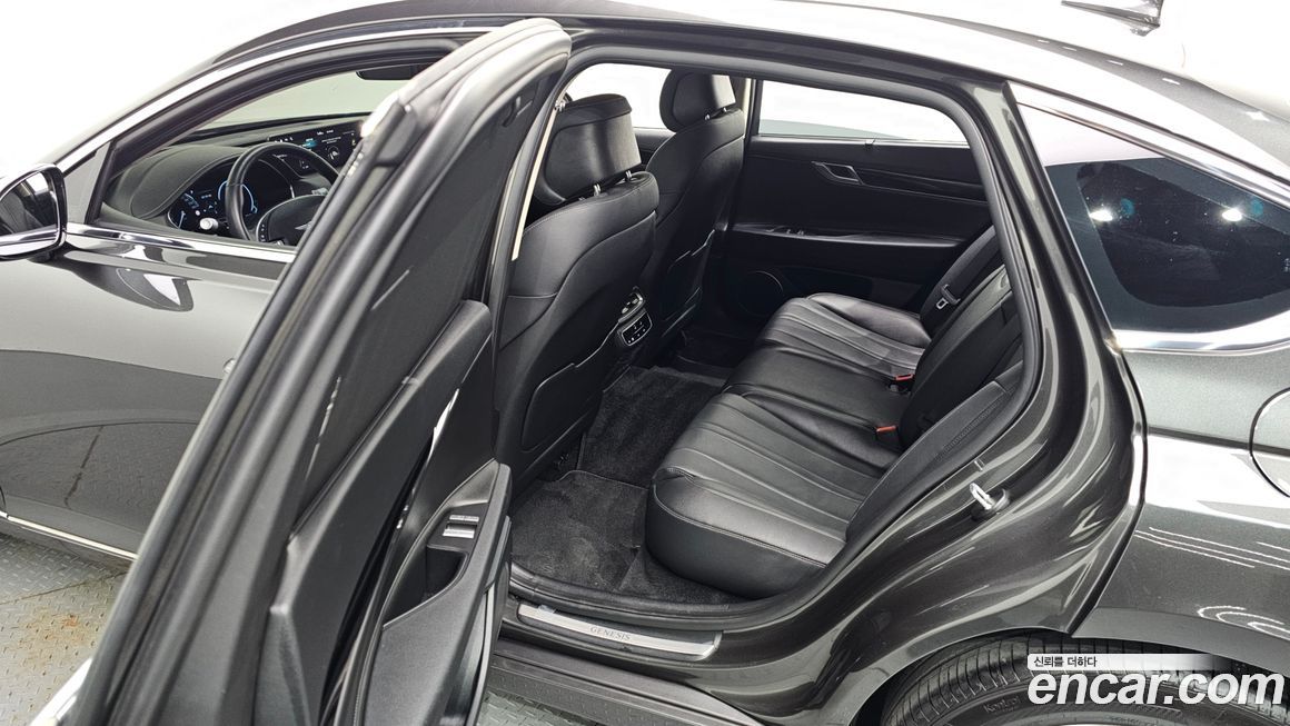 Genesis G80 2023