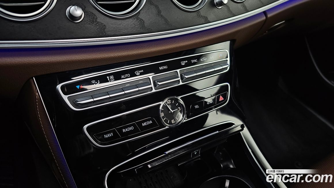 Mercedes-Benz E-Class 2019