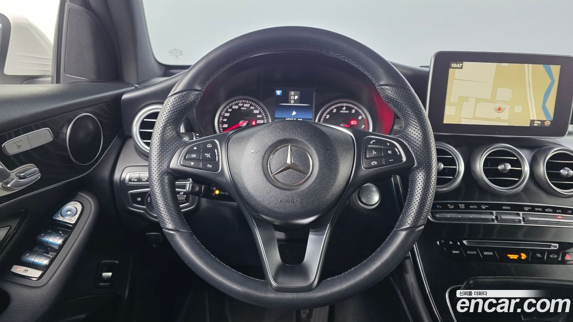 Mercedes-Benz GLC-Class 2019