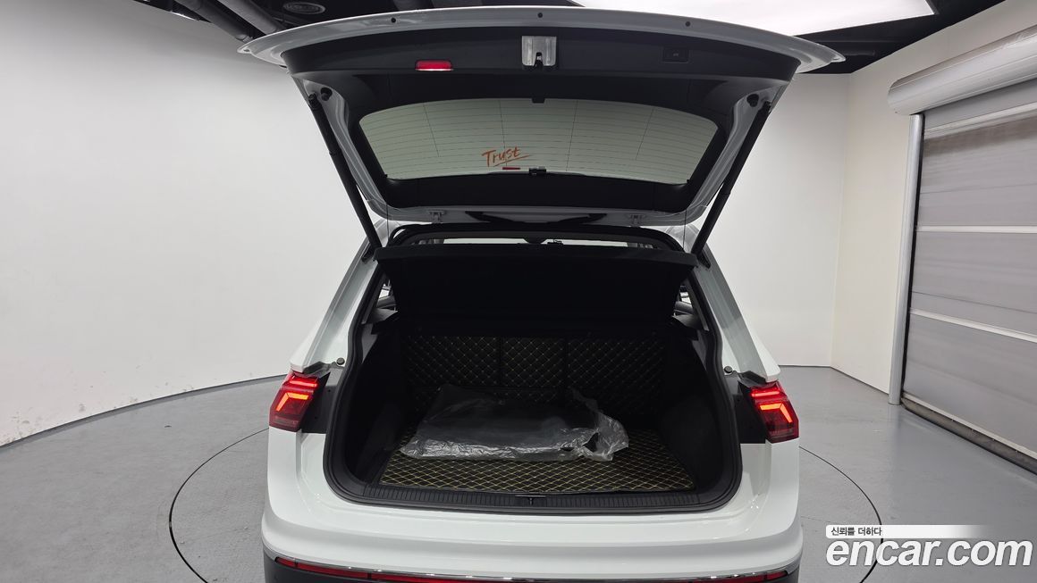 Volkswagen Tiguan 2021