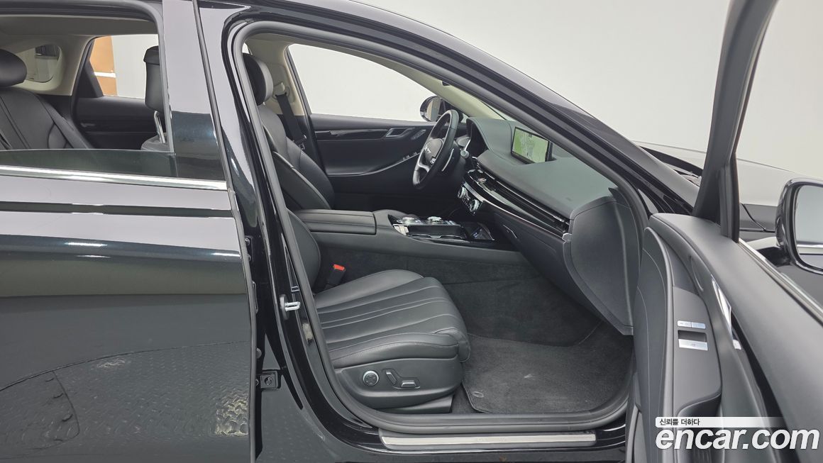 Genesis G80 2023
