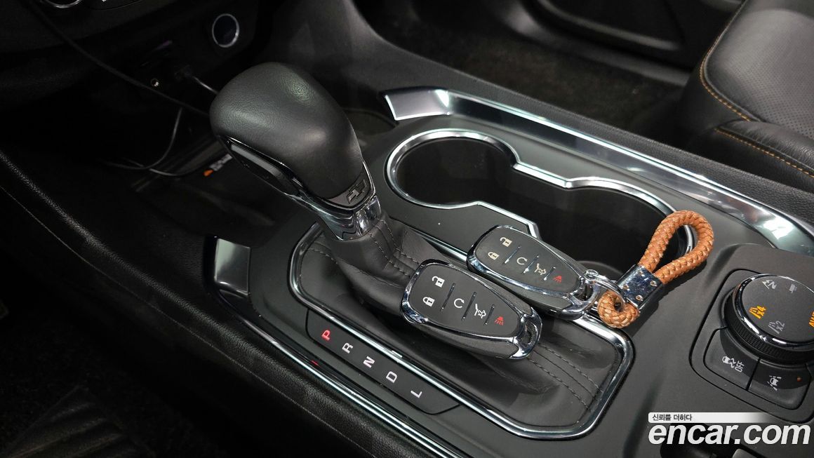 ChevroletGMDaewoo Traverse 2021