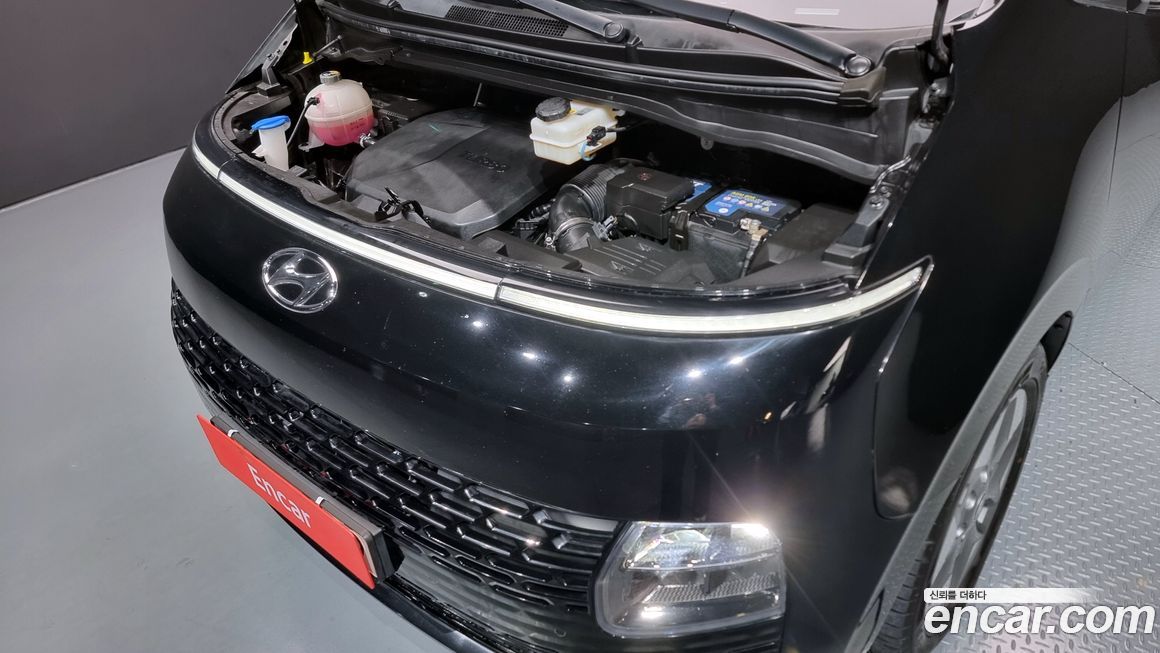 Hyundai Staria 2022