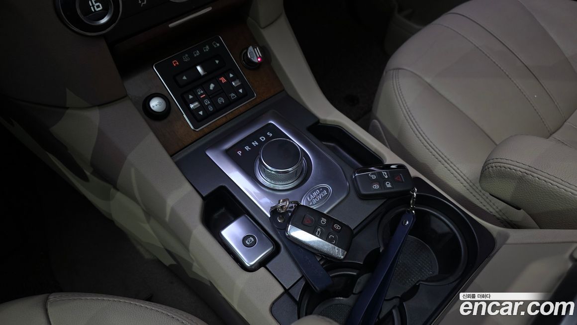 Land Rover Discovery 2016