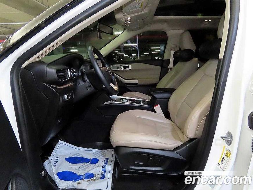 Ford Explorer 2021