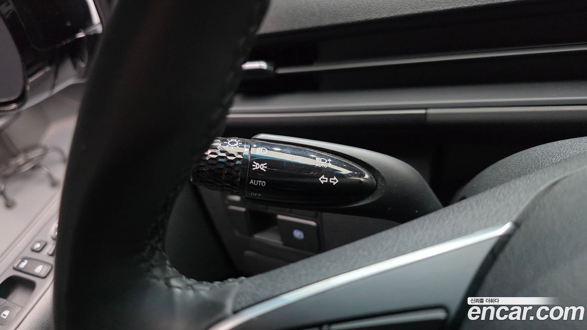 Hyundai Staria 2025