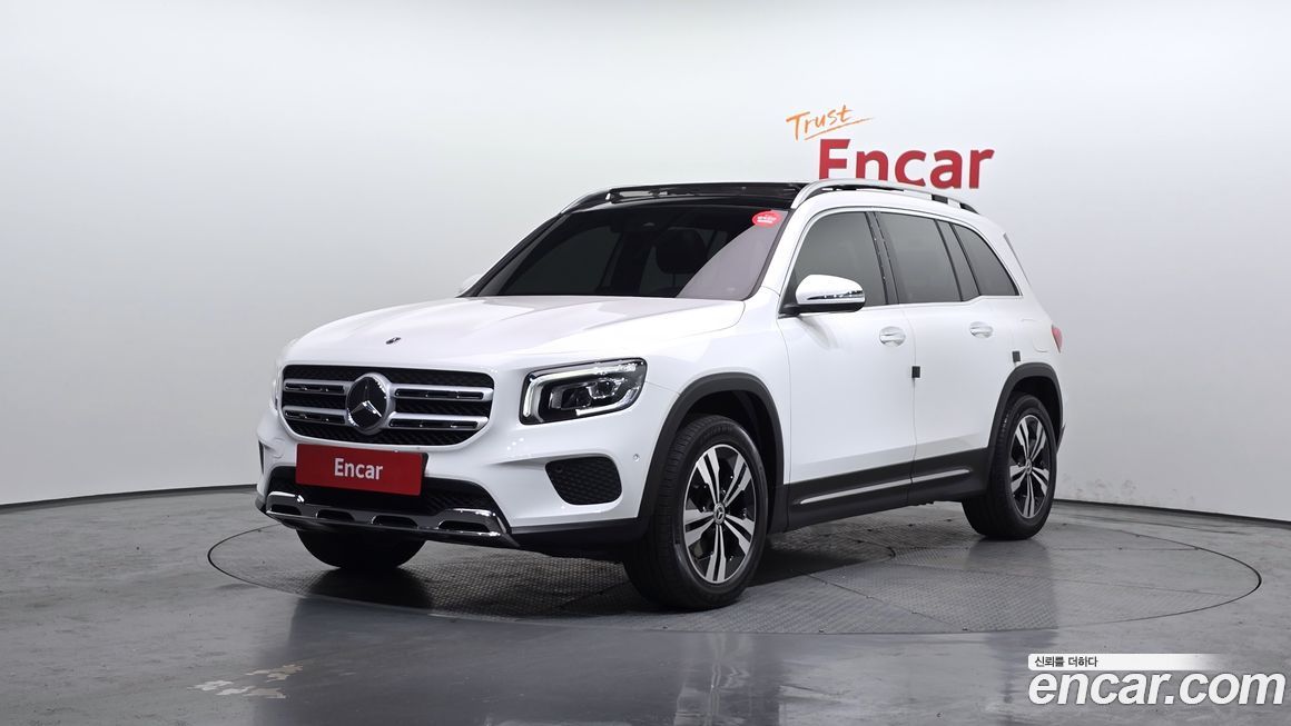 Mercedes-Benz GLB-Class 2021