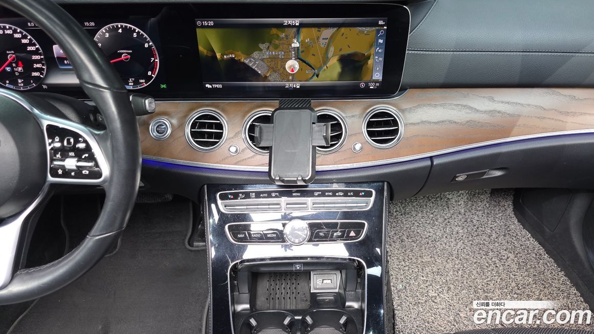 Mercedes-Benz E-Class 2019