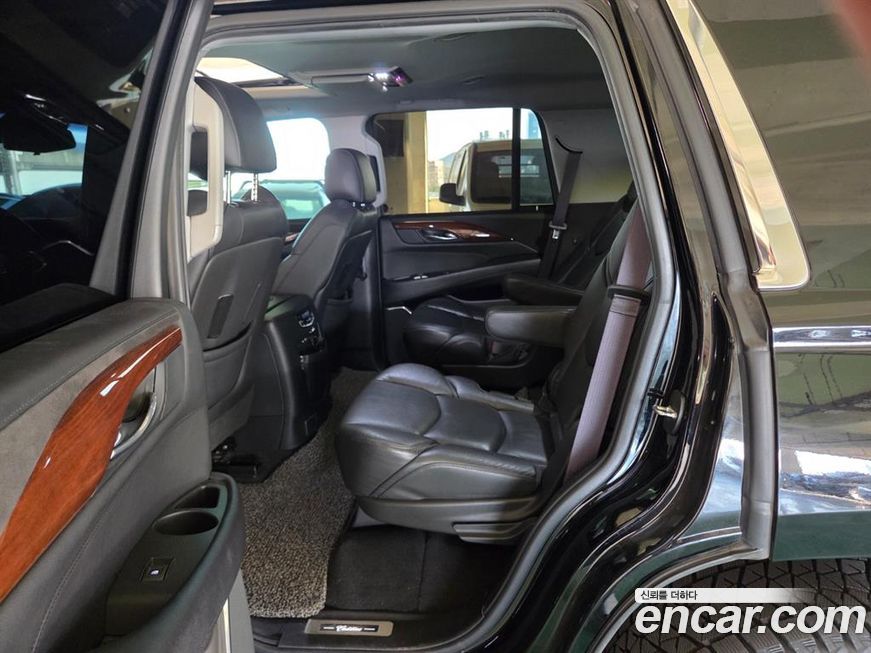 Cadillac Escalade 2017