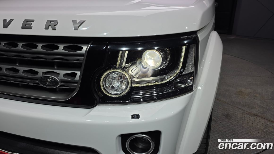 Land Rover Discovery 2016