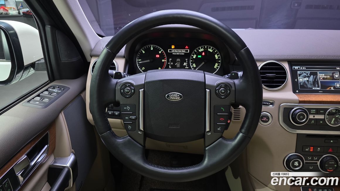 Land Rover Discovery 2016