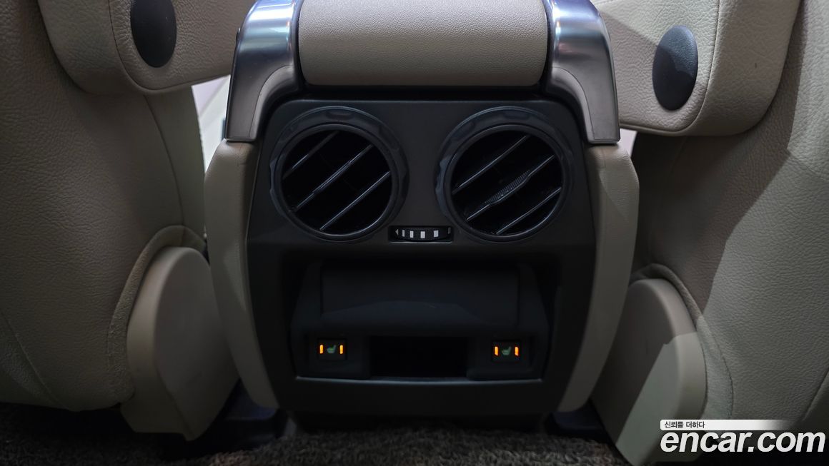 Land Rover Discovery 2016