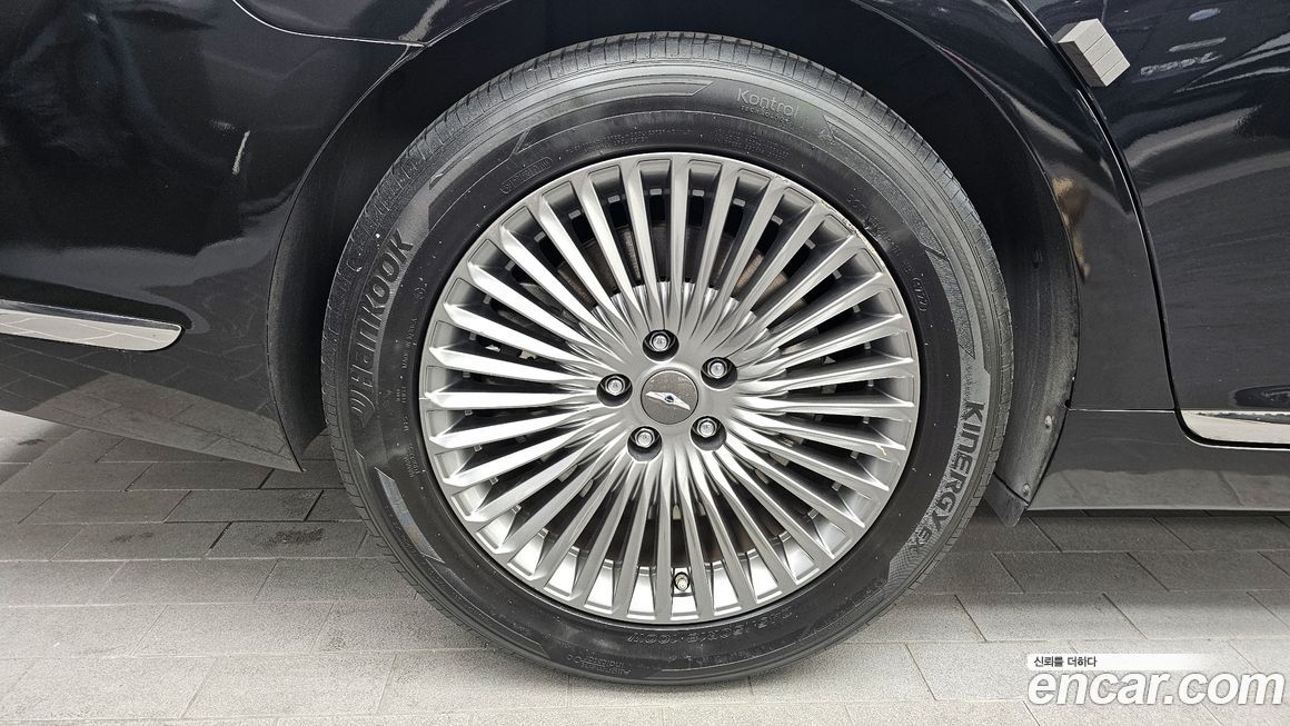 Genesis G90 2020