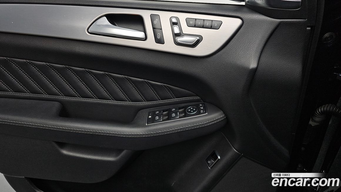 Mercedes-Benz GLE-Class 2018