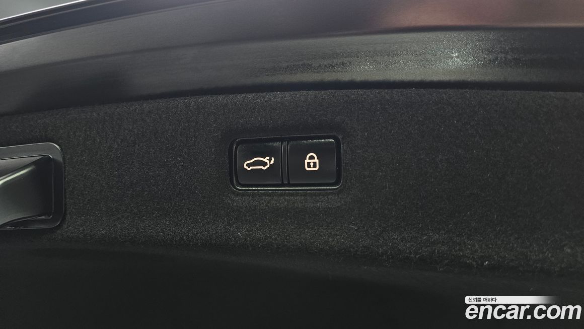 Genesis G90 2020