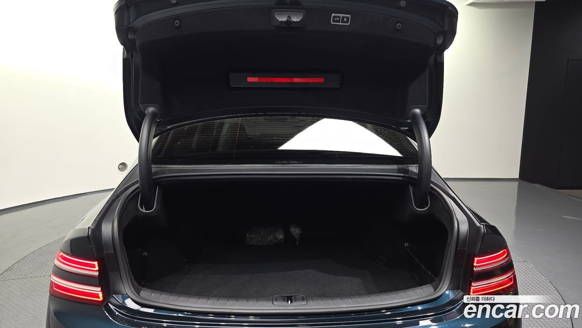 Genesis G80 2021