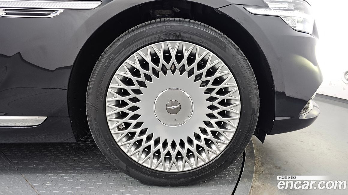 Genesis G90 2020