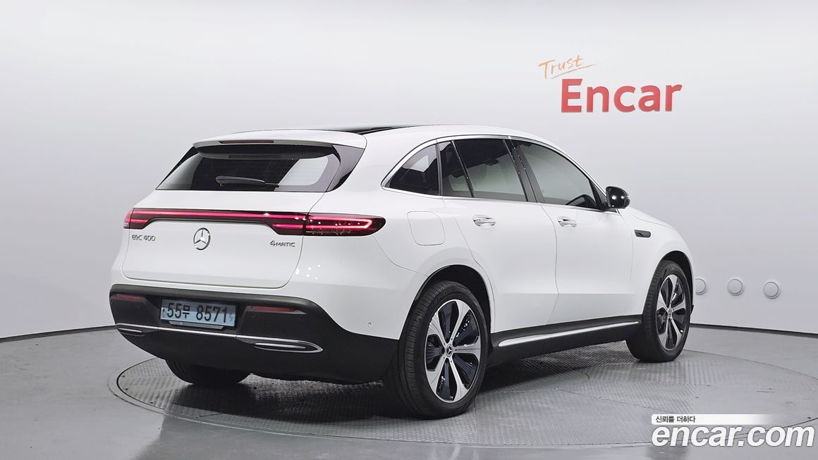 Mercedes-Benz EQC 2020
