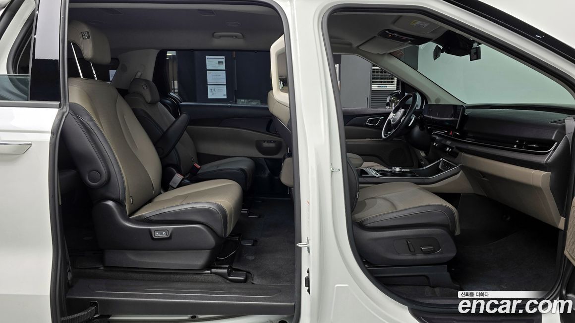 Kia Canival 2024