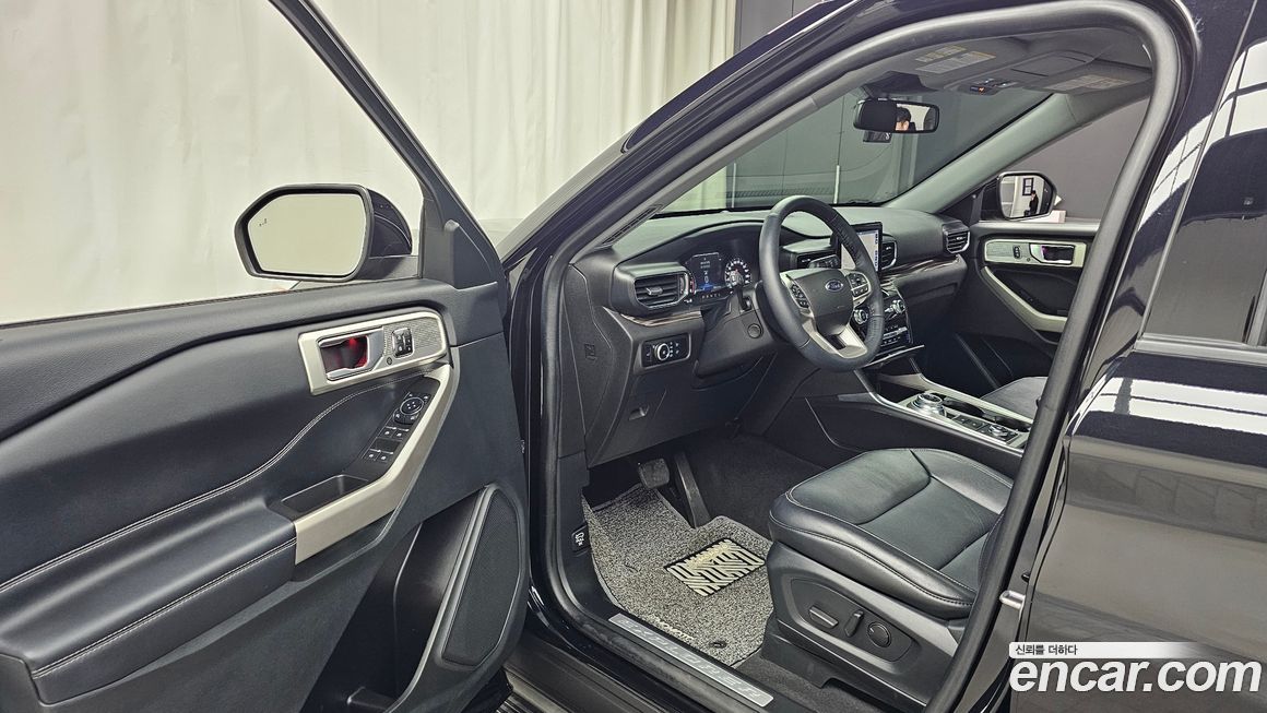 Ford Explorer 2023
